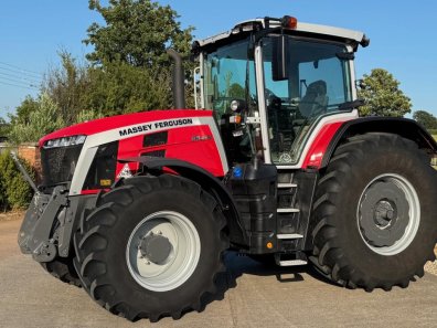 Massey Ferguson 8S.245