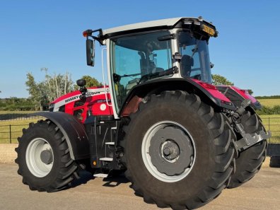 Massey Ferguson 8S.245