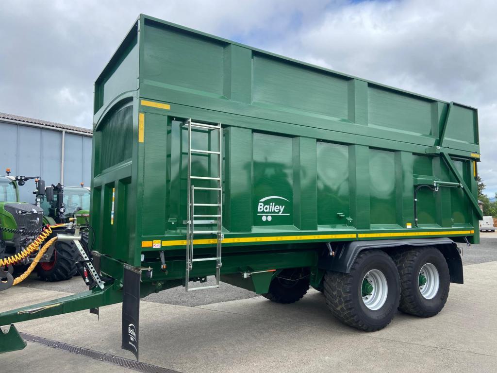 Bailey 16 ton TB silage trailer