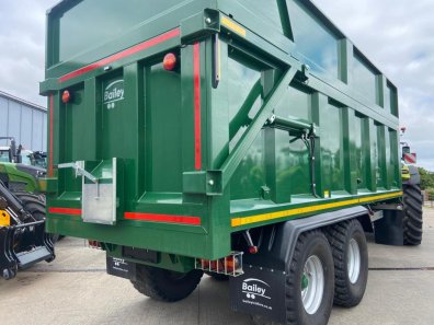 Bailey 16 ton TB silage trailer