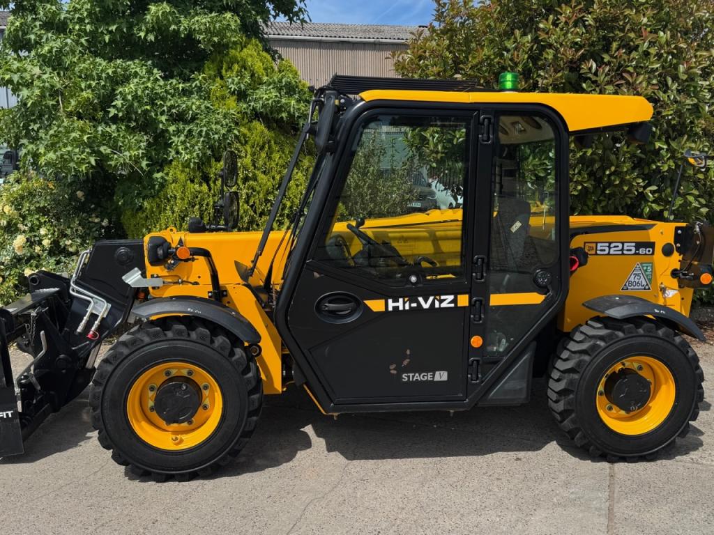 JCB 525-60 Hi-Viz telescopic
