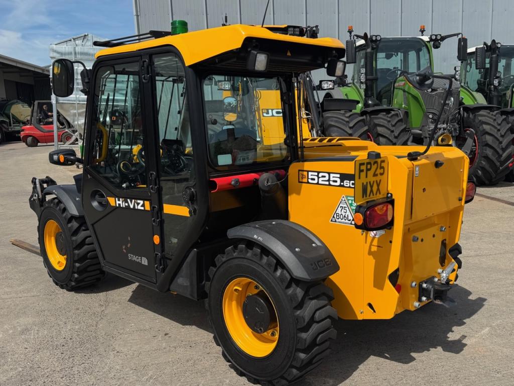 JCB 525-60 Hi-Viz telescopic