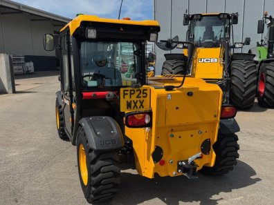 JCB 525-60 Hi-Viz telescopic