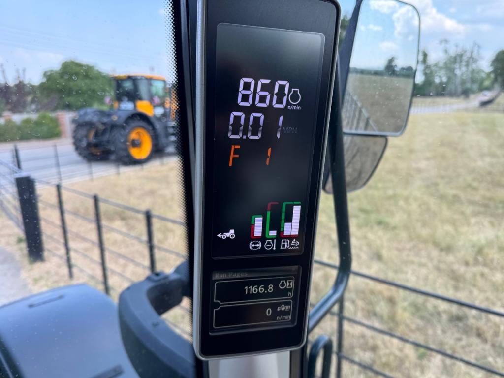 John Deere 6155M
