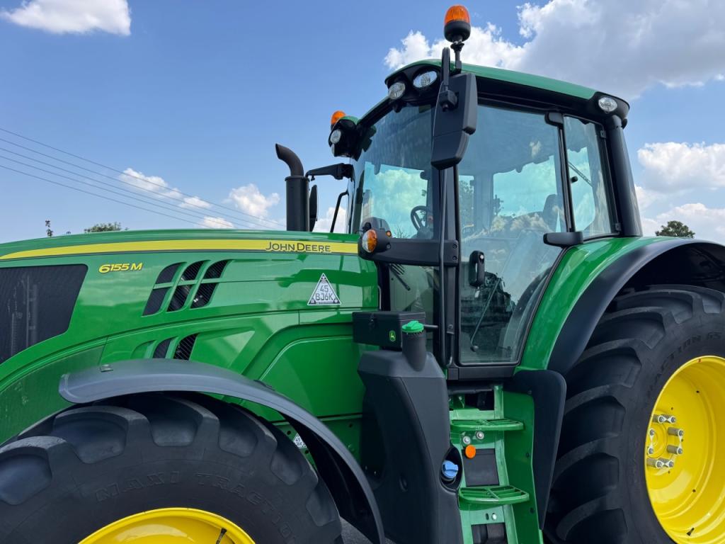 John Deere 6155M