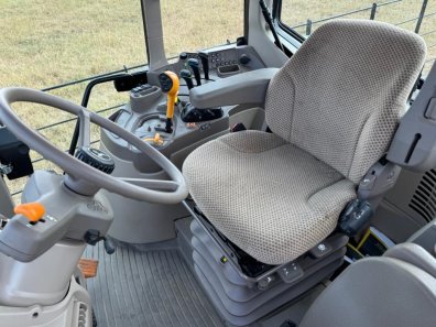 John Deere 6155M