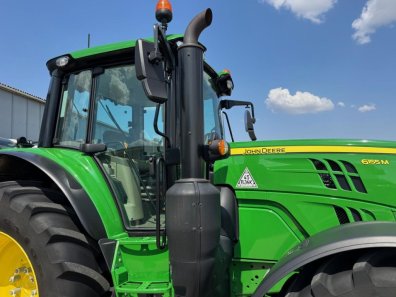 John Deere 6155M