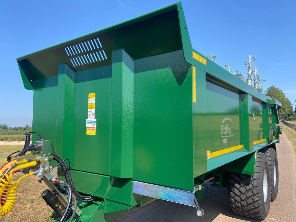 Bailey 20 ton contract tipper