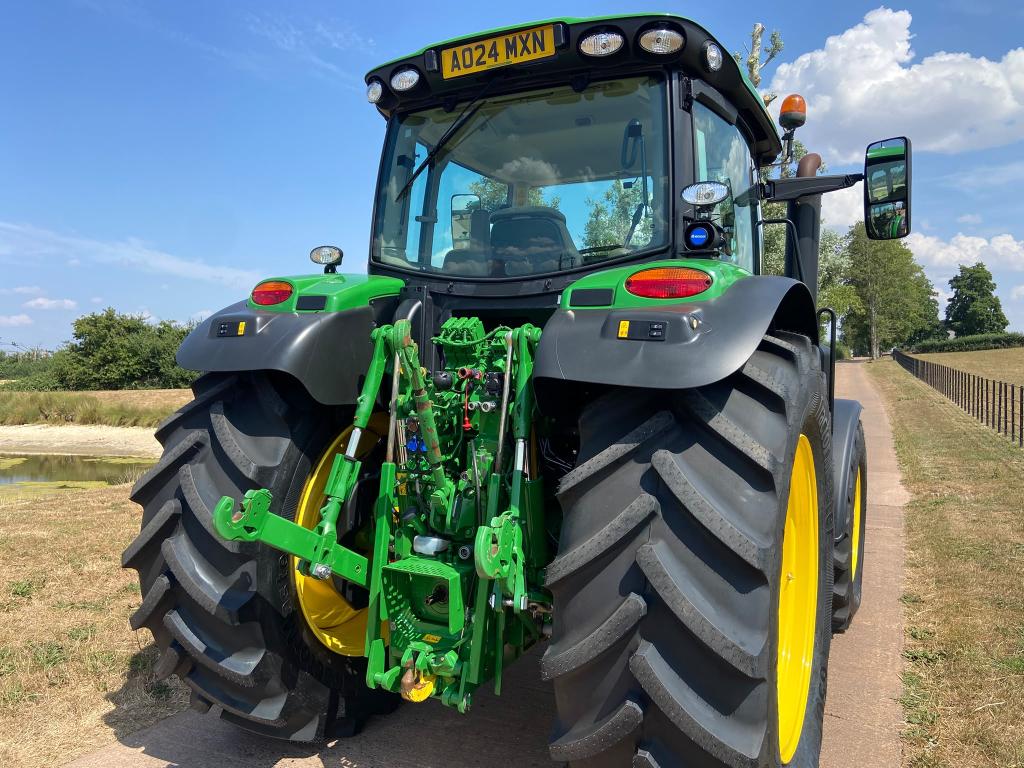 John Deere 6R 185