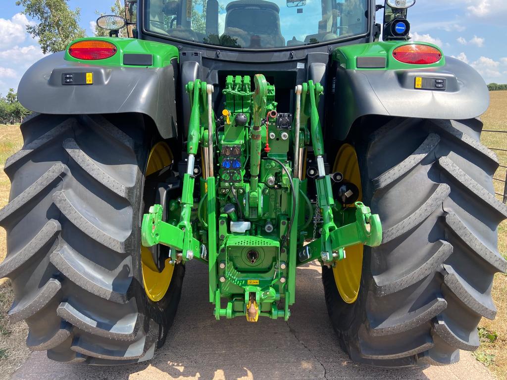 John Deere 6R 185