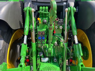 John Deere 6R 185