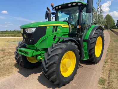 John Deere 6R 185