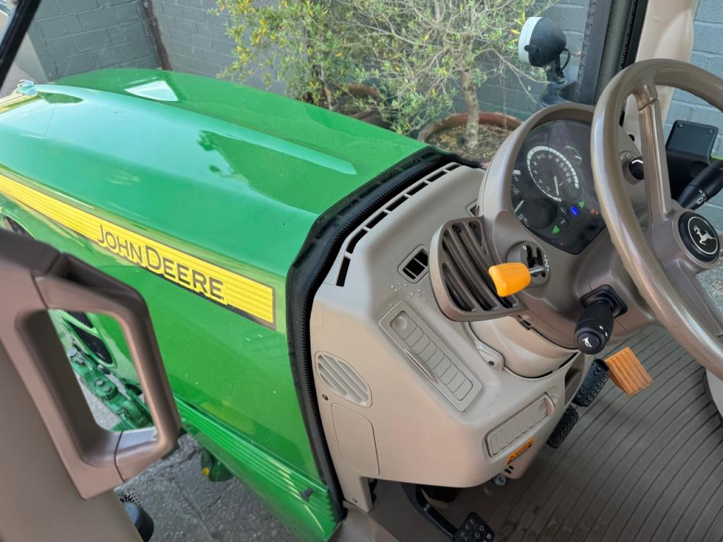 John Deere 6930 Premium