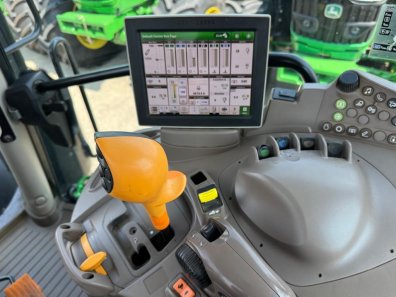 John Deere 6155R