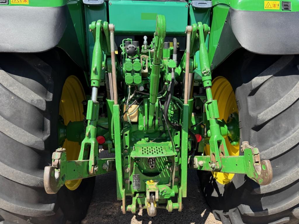 John Deere 6920S