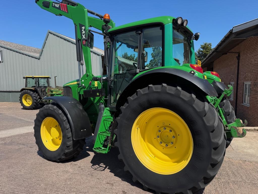 John Deere 6920S