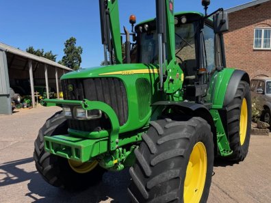John Deere 6920S