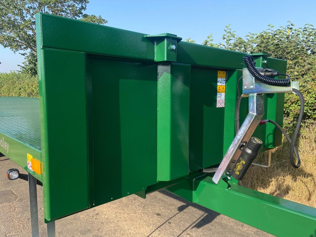 Bailey 12 ton flat trailer