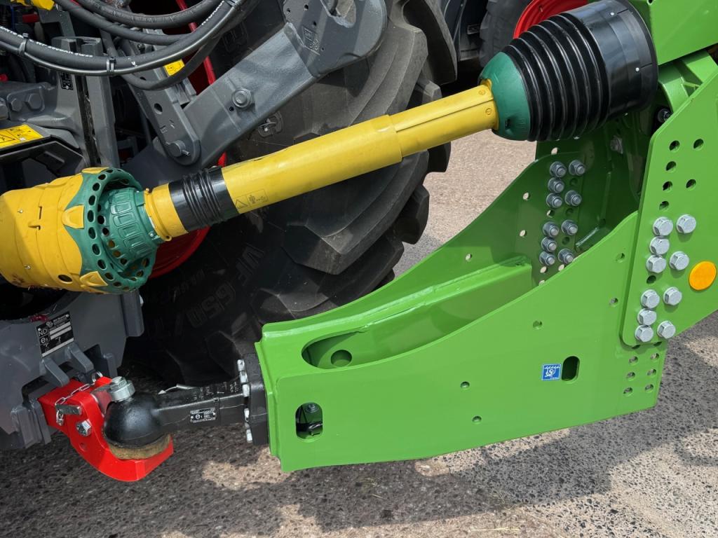 Krone BigPack 1290 baler