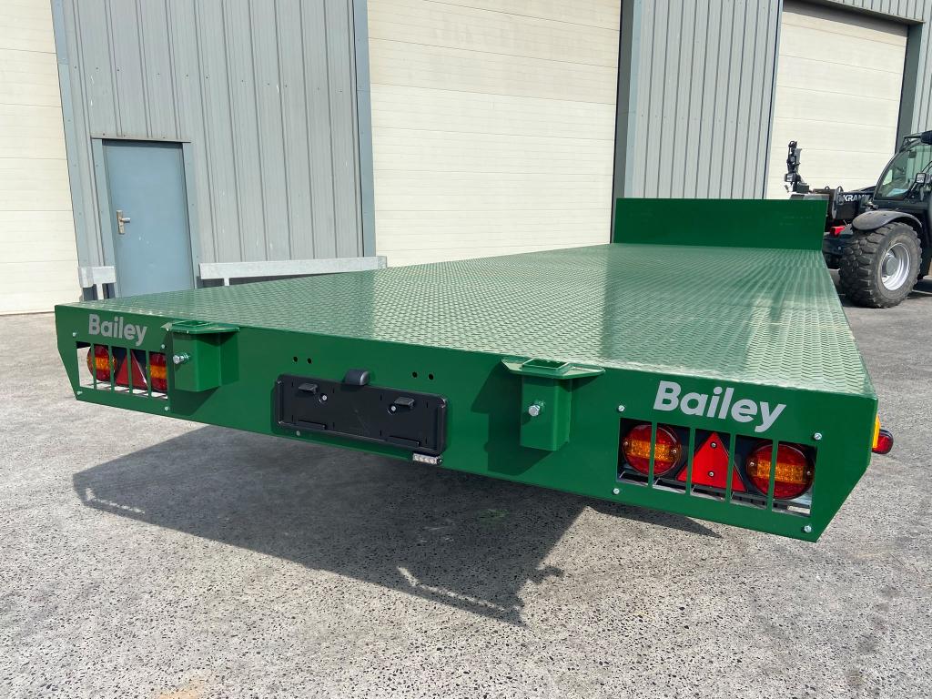 Bailey 10 ton flat trailer