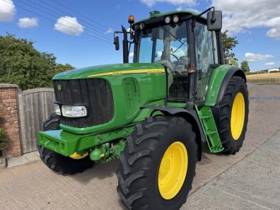 John Deere 6620