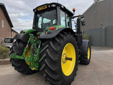 John Deere 6M 185