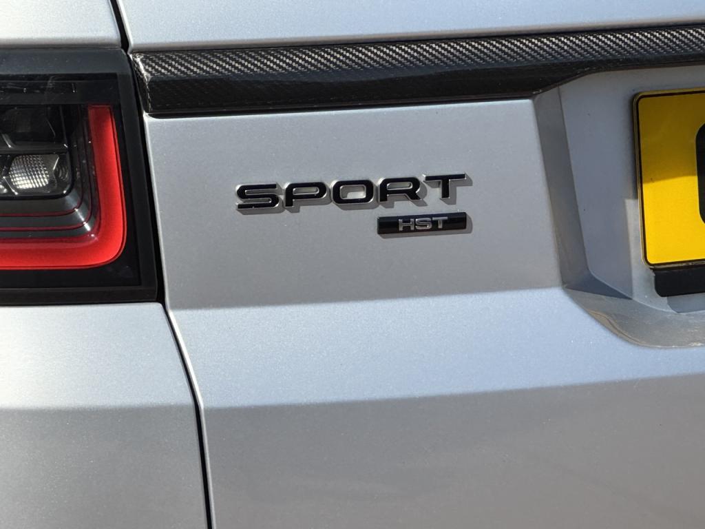 Range Rover Sport HST D350