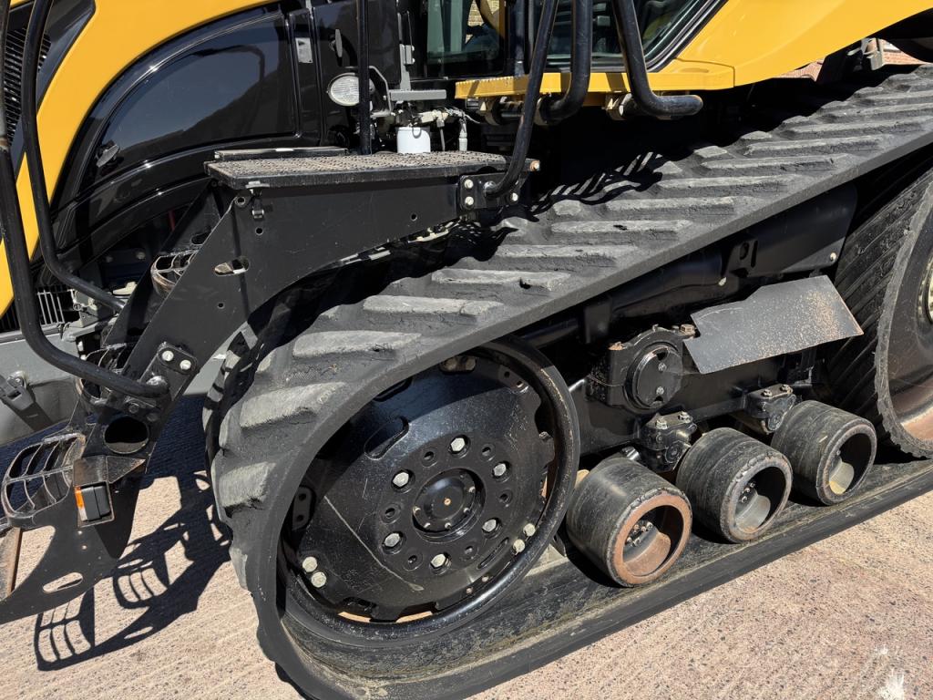CAT 765B Challenger