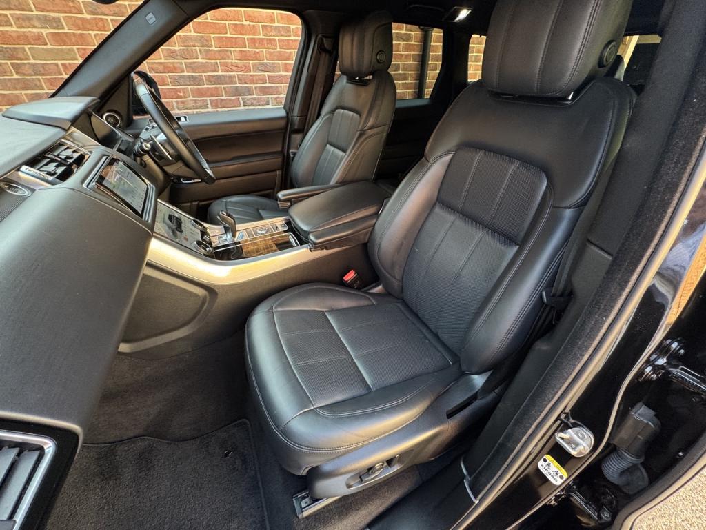 Range Rover Sport HSE D300