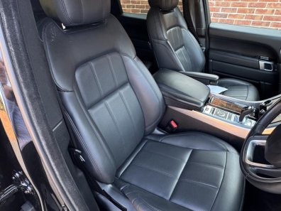 Range Rover Sport HSE D300
