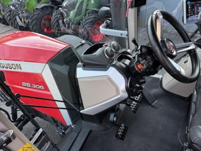 Massey Ferguson 8S.305