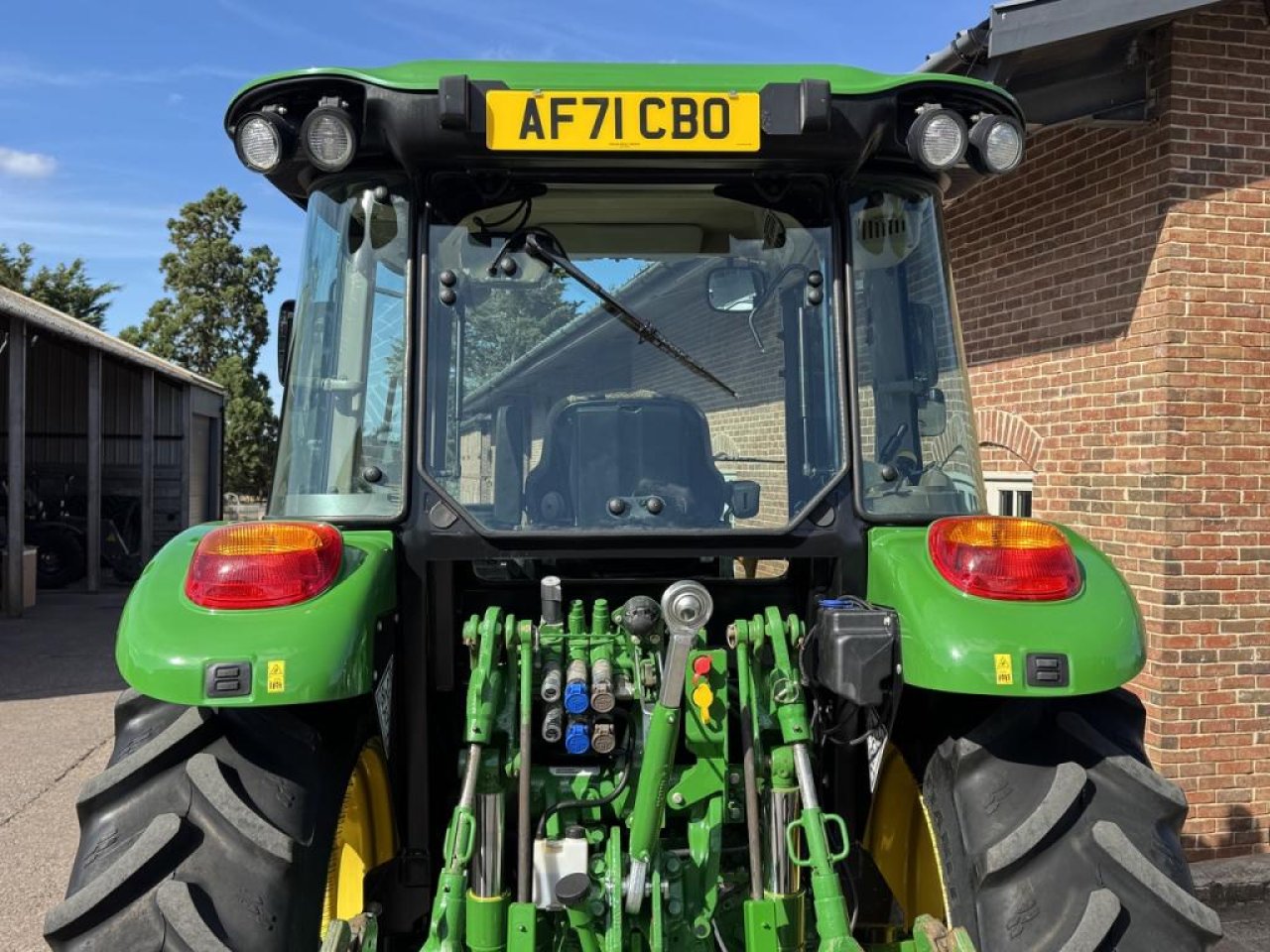 John Deere 5075 M