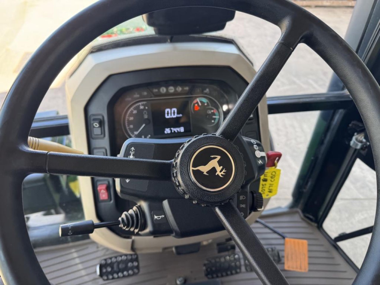 John Deere 5075 M