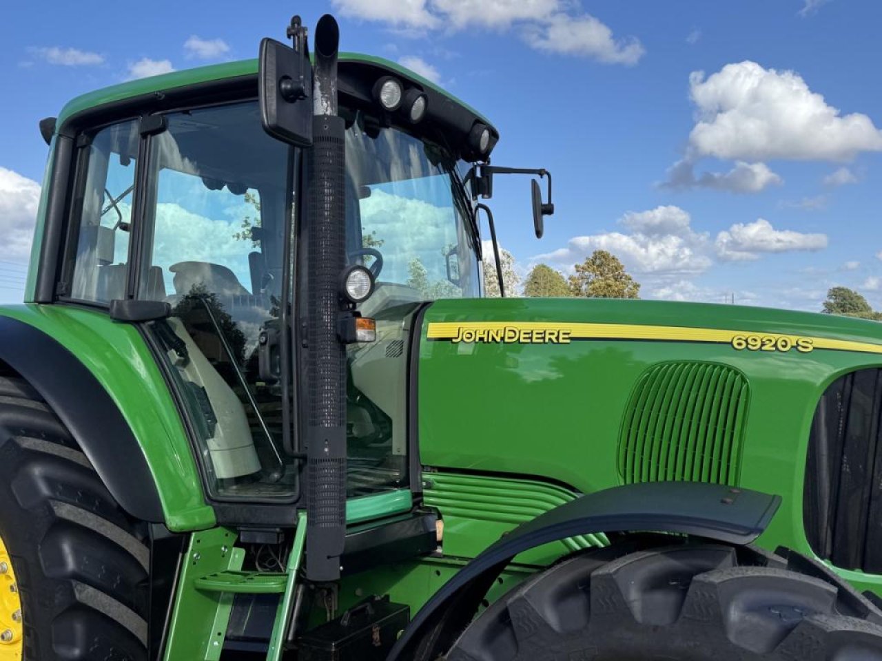 John Deere 6920S
