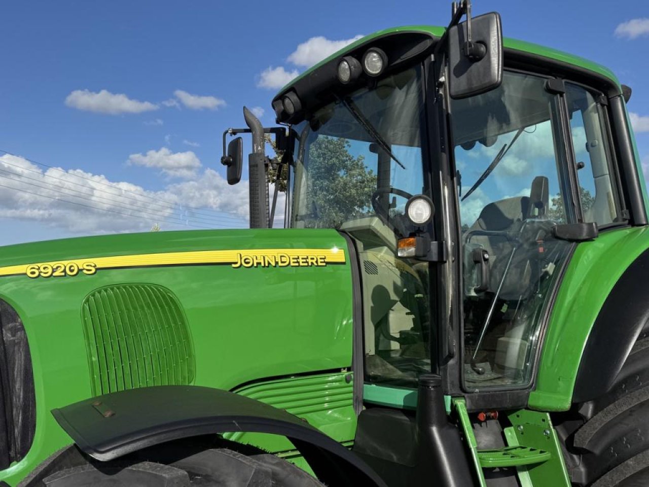 John Deere 6920S