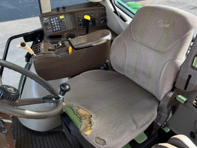 John Deere 6920S