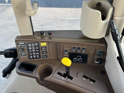 John Deere 6920S