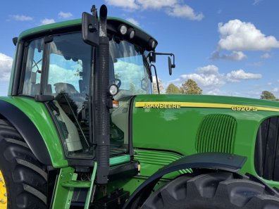 John Deere 6920S