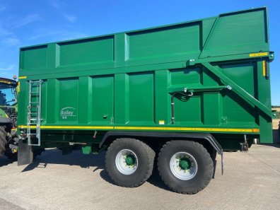 Bailey 16 ton TB silage trailer