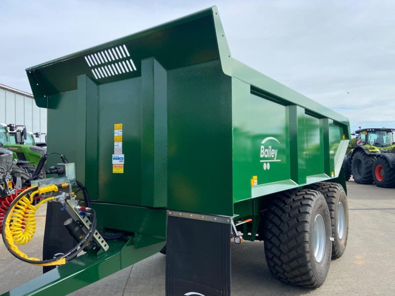 Bailey 17 ton contract dump trailer