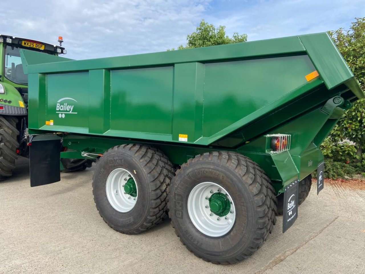 Bailey 17 ton contract dump trailer