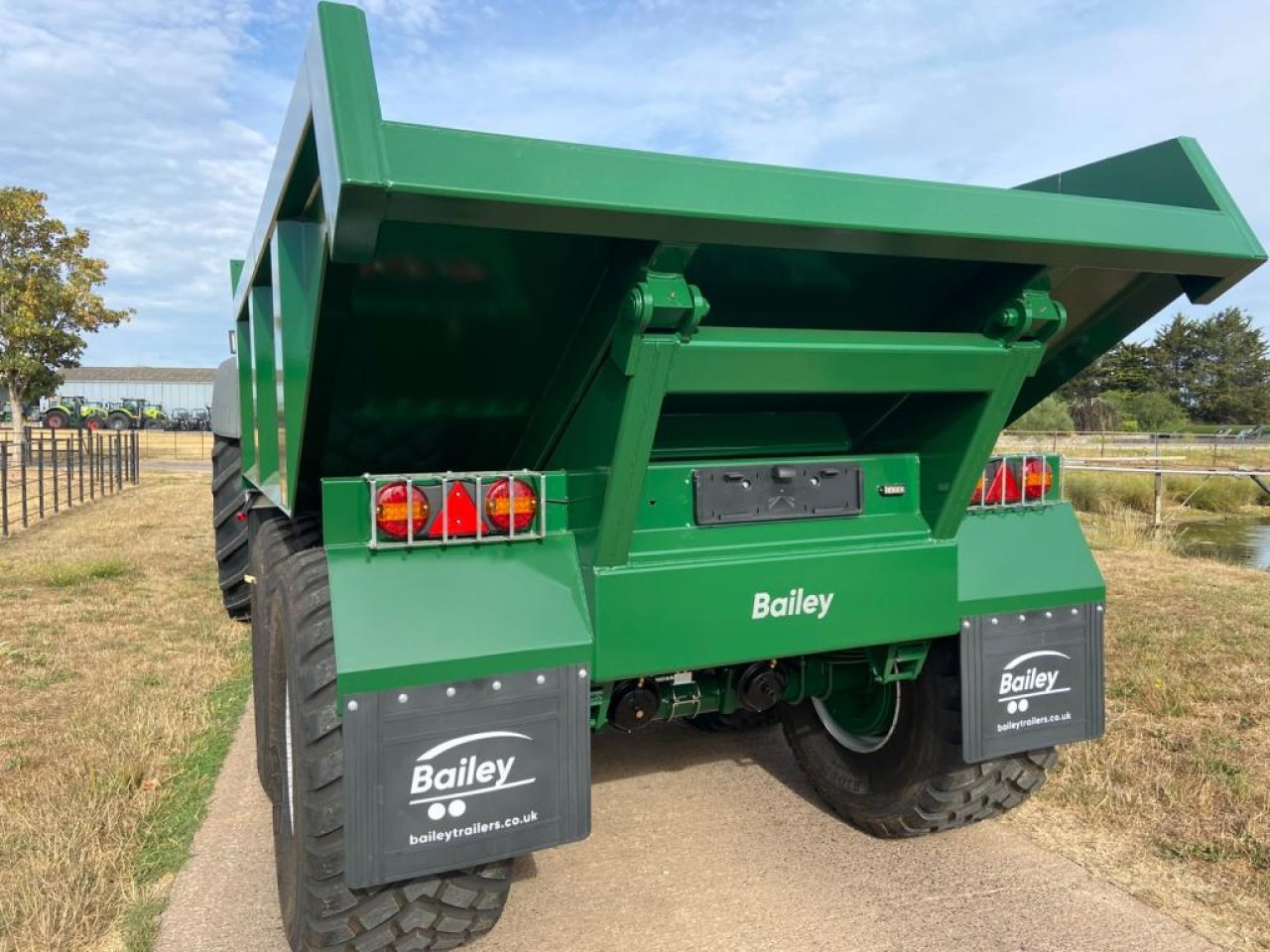 Bailey 17 ton contract dump trailer