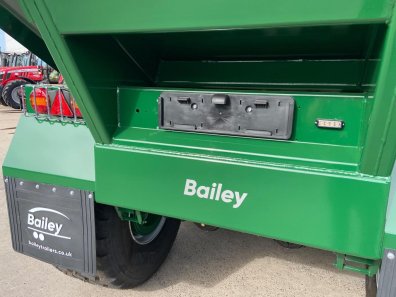 Bailey 17 ton contract dump trailer