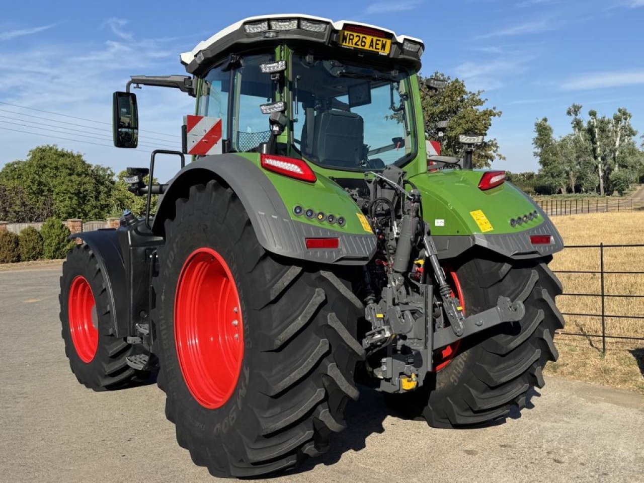 Fendt 832 Profi-Plus
