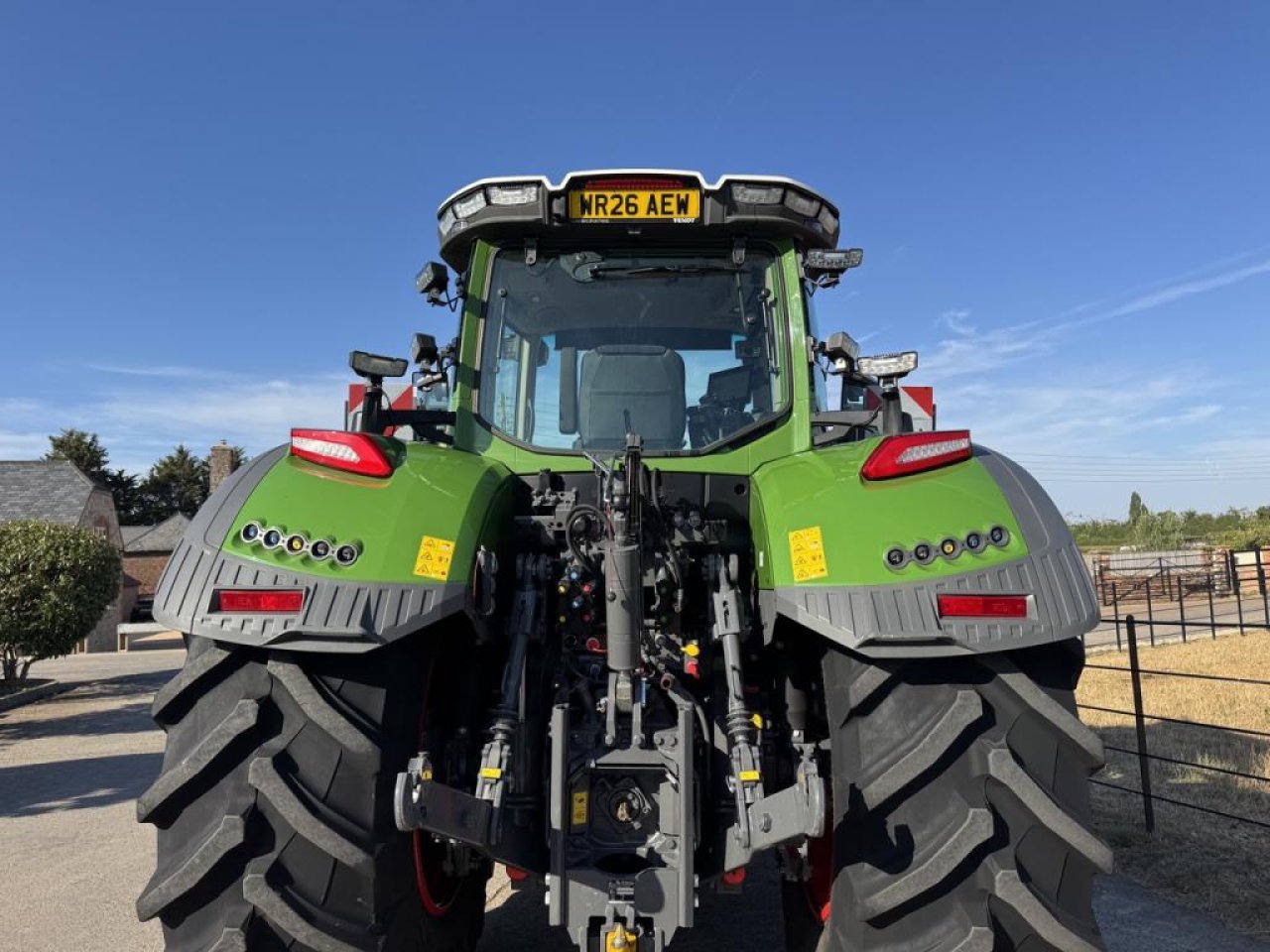 Fendt 832 Profi-Plus
