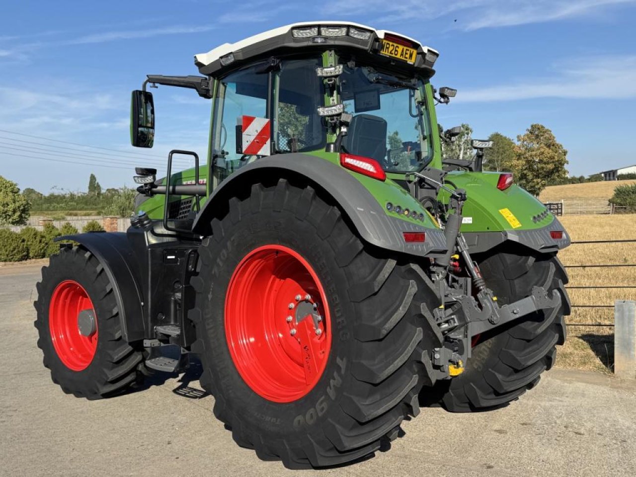 Fendt 832 Profi-Plus