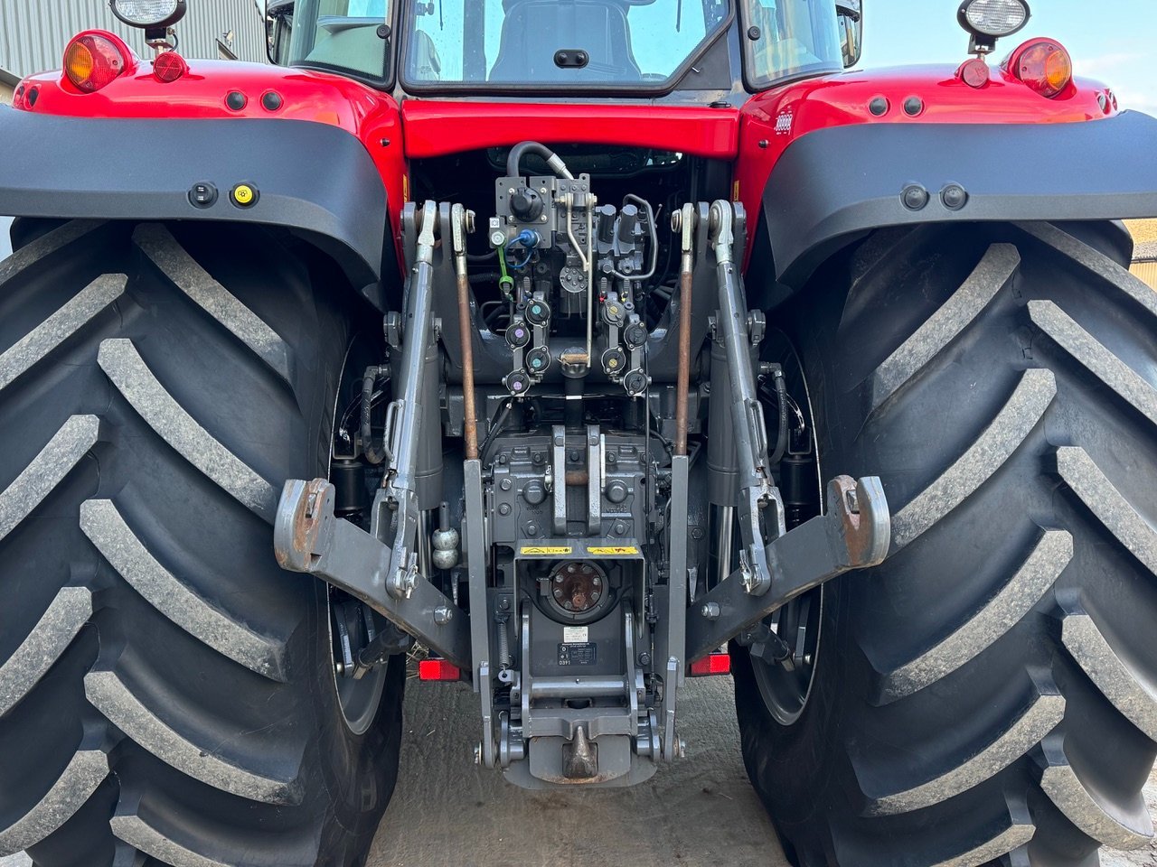 Massey Ferguson 7726 Efficient