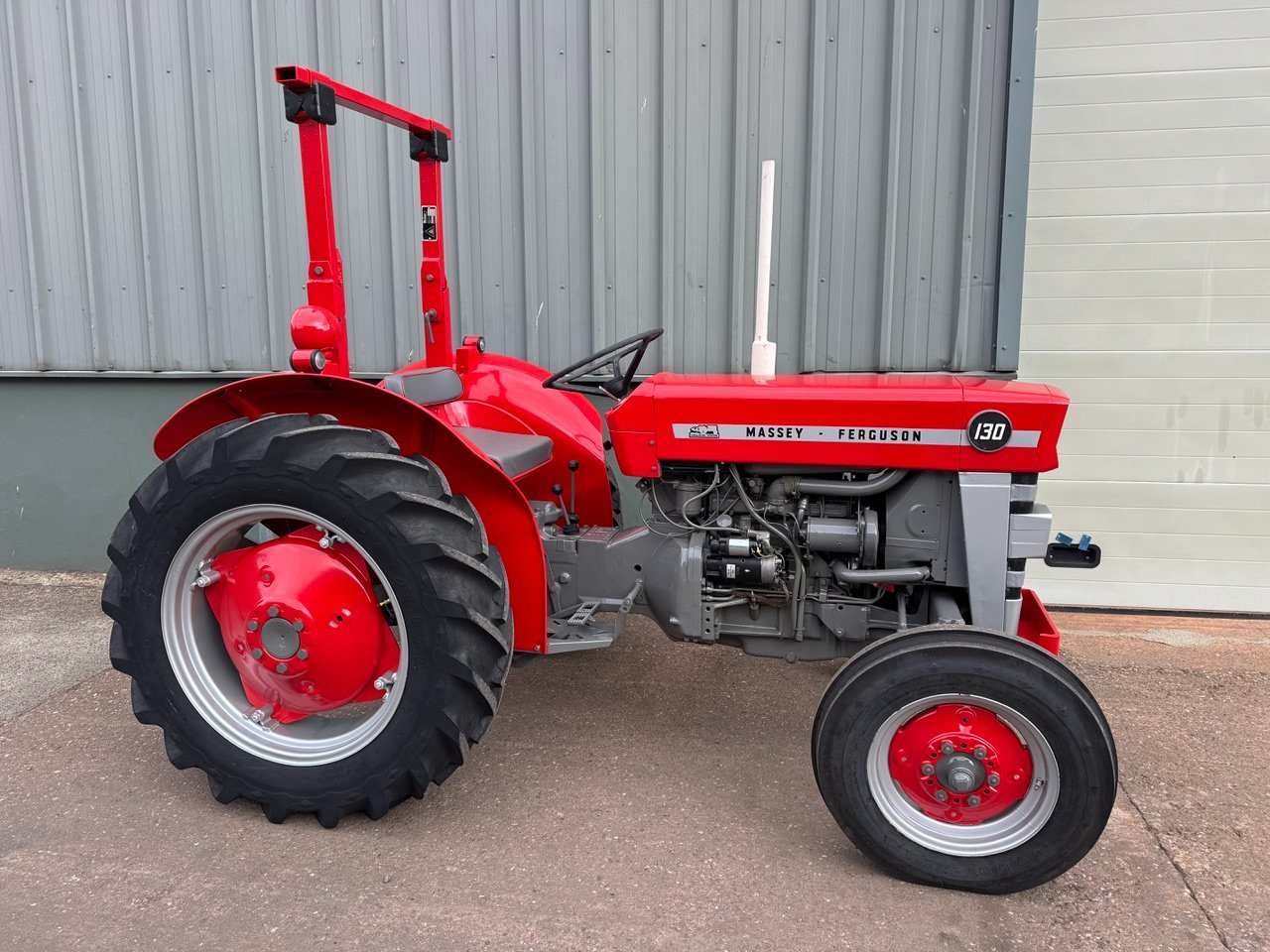 Massey Ferguson 130