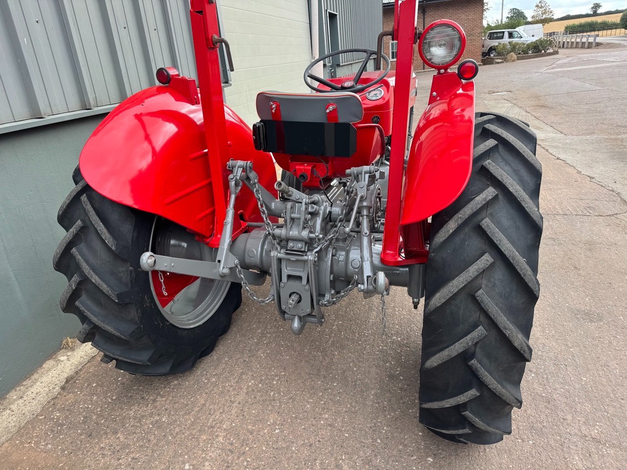 Massey Ferguson 130