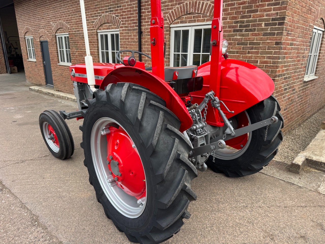 Massey Ferguson 130
